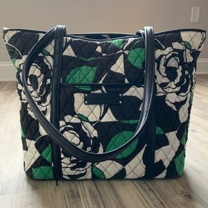 VERA BRADLEY SMALL TRIMMED VERA TOTE IMPERIAL ROSE